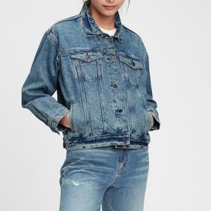 GAP Girls Oversized Denim Jacket Size‎ Large NWT Button Front Patch Pockets